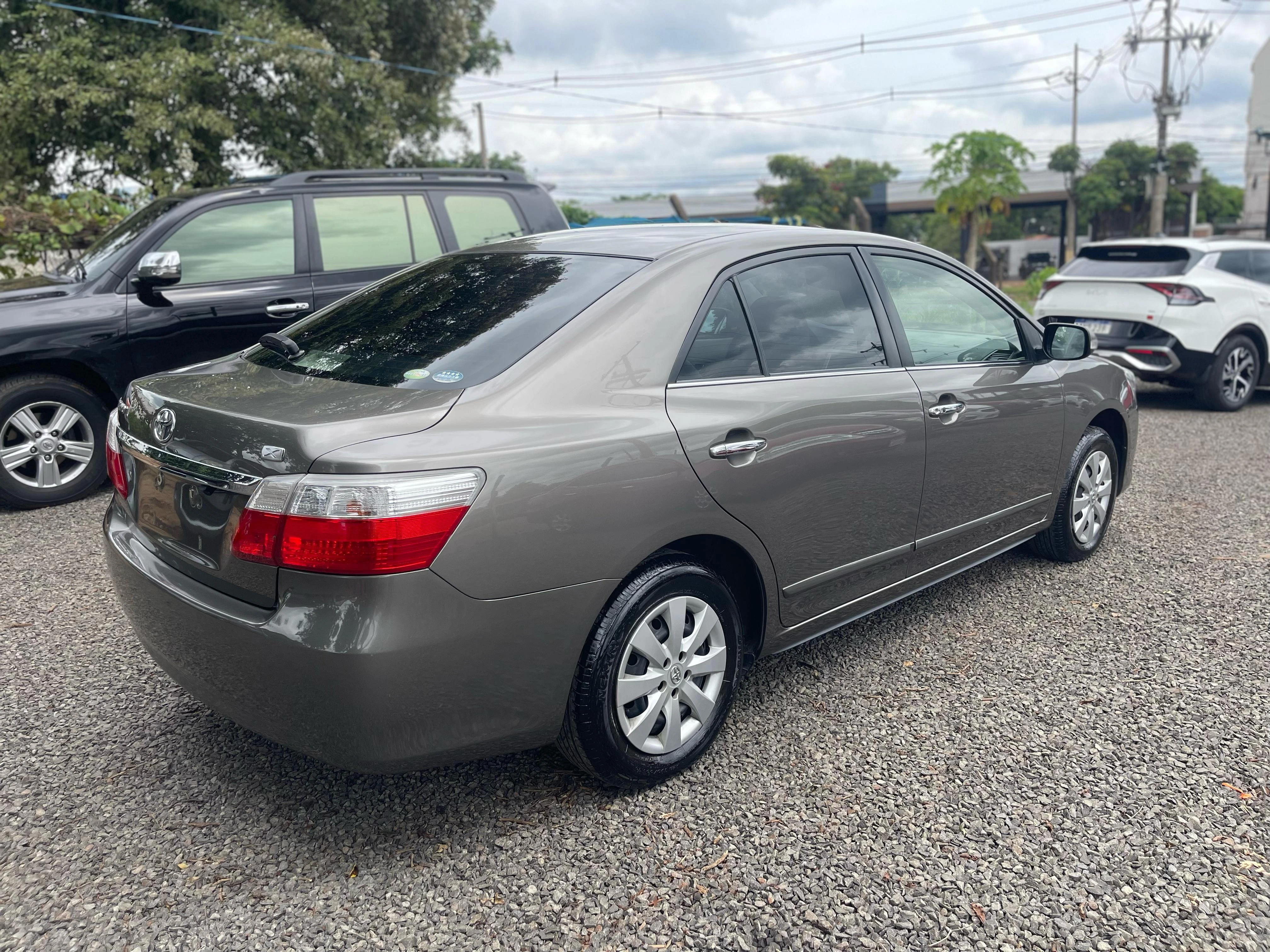 toyota-premio-2009-elegancia-y-confiabilidad