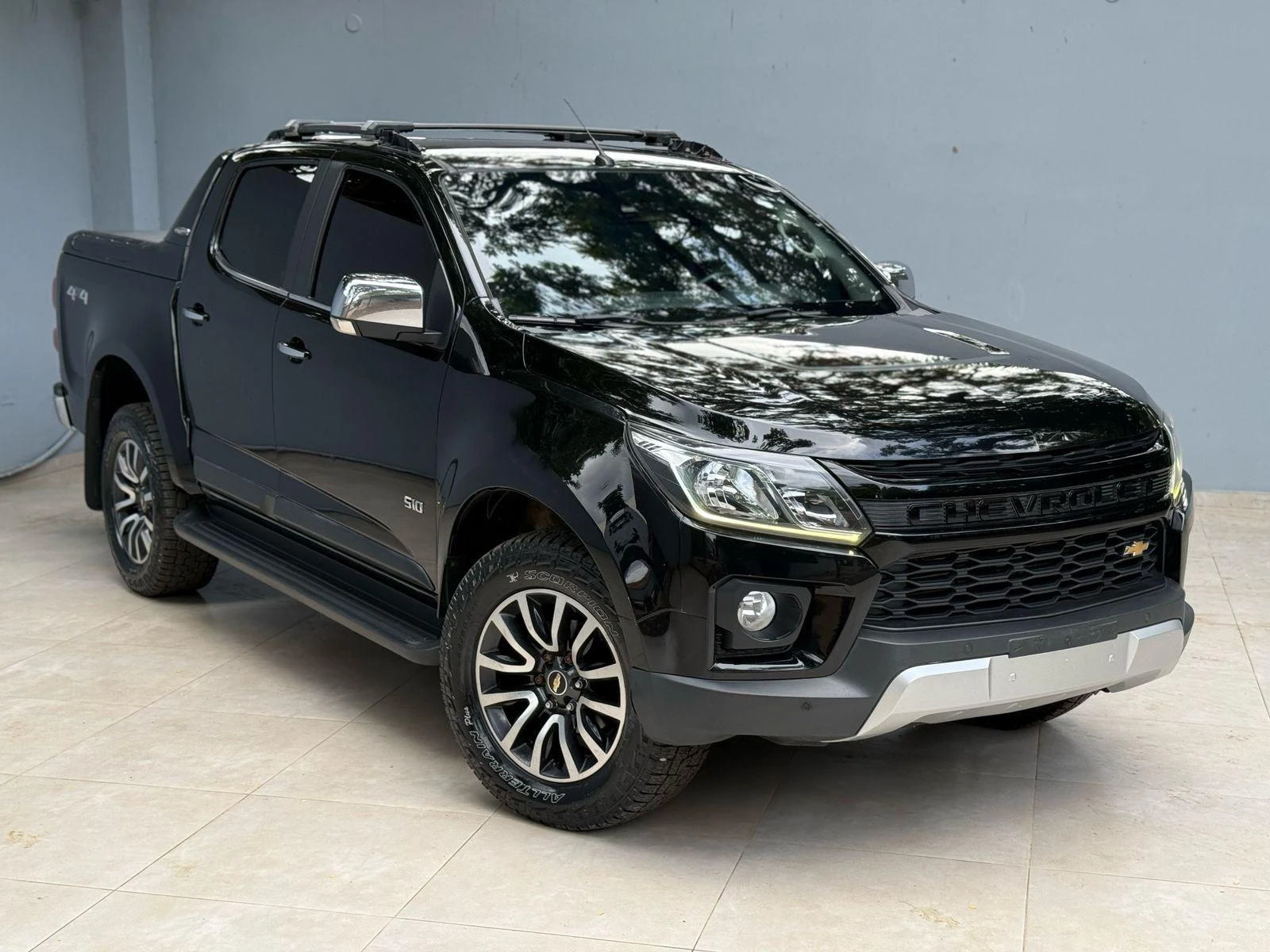 chevrolet-s10-high-country-2018-full-equipo