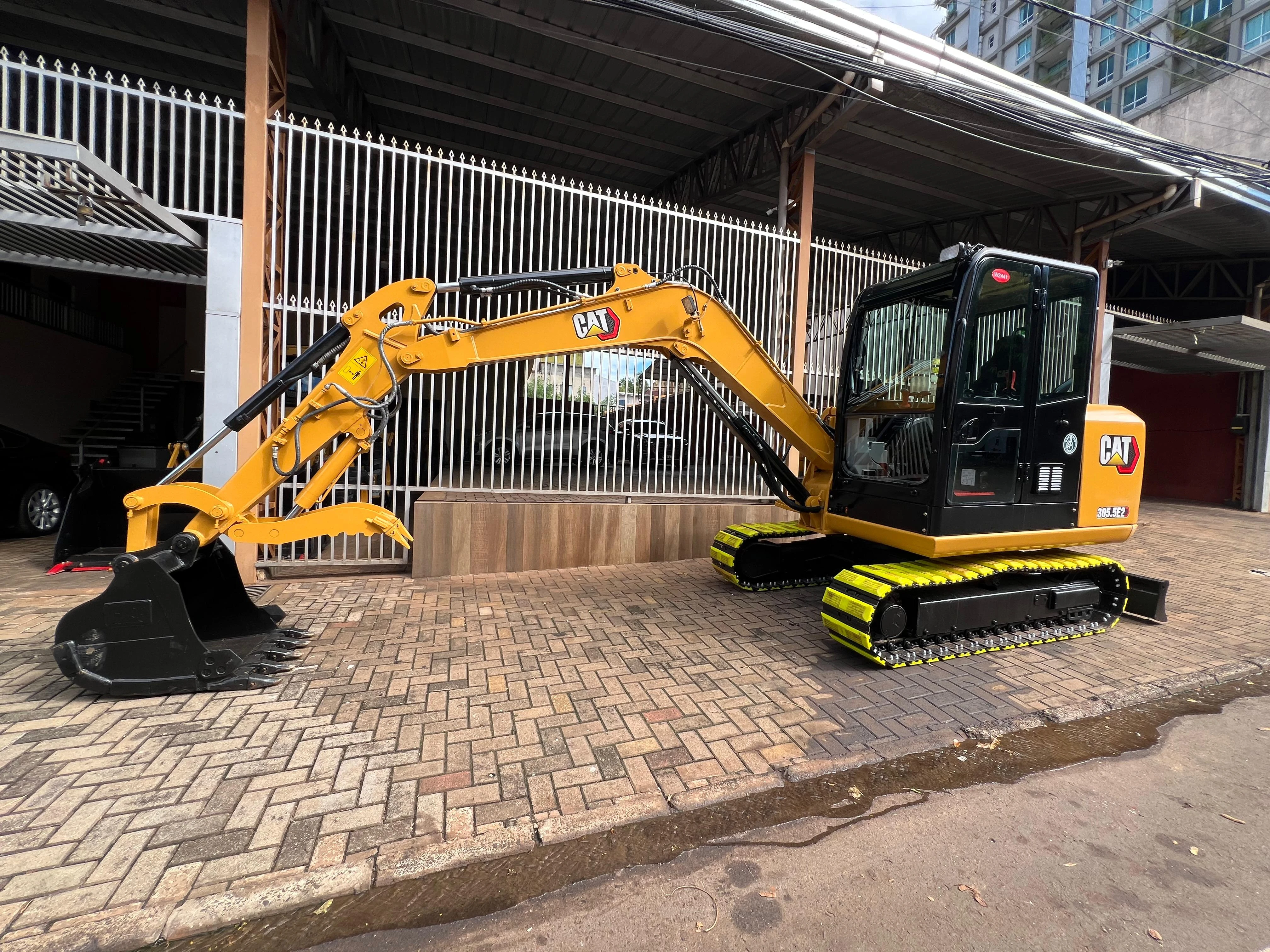 caterpillar-3055e2-2020-eficiencia-y-versatilidad