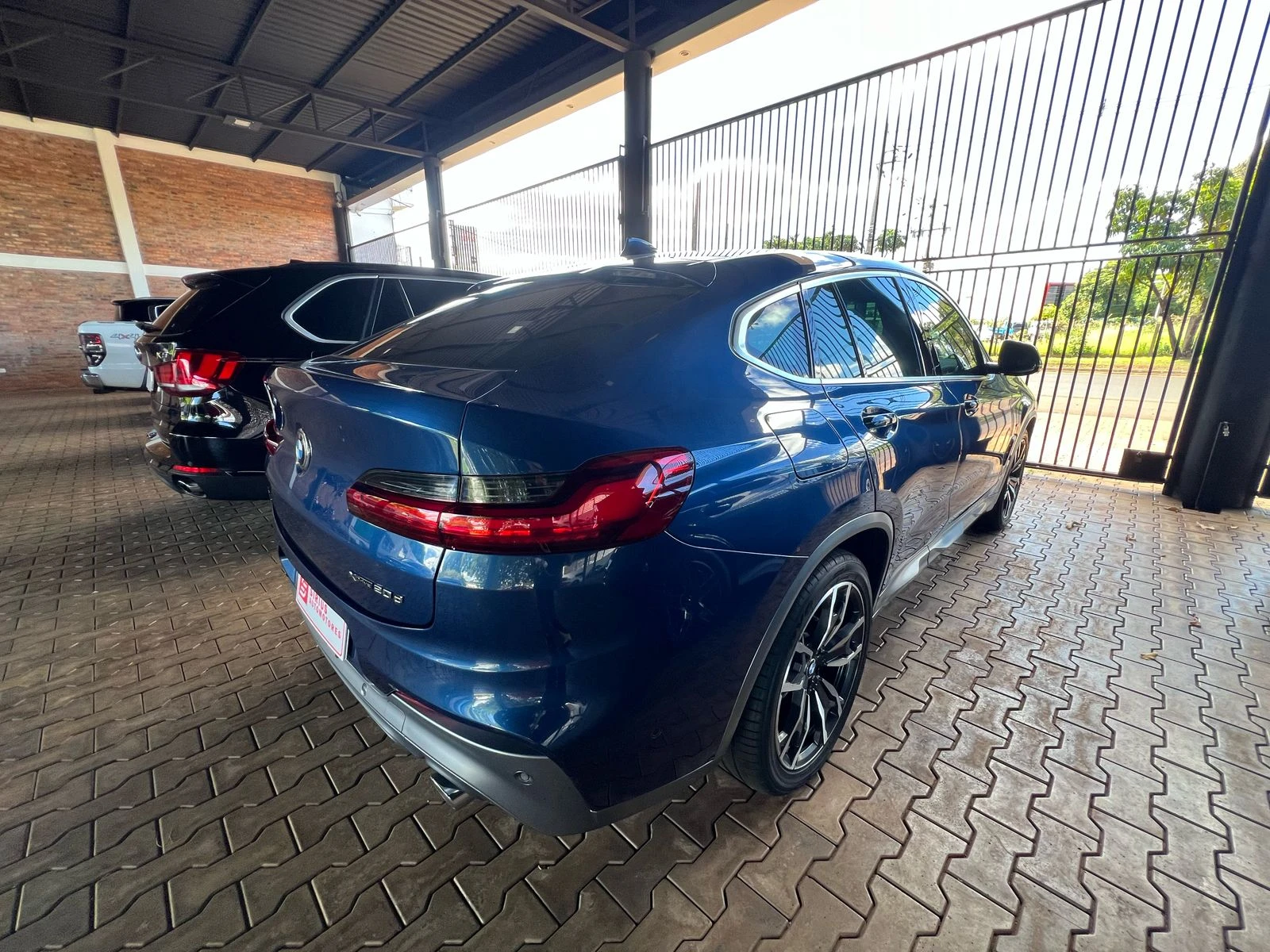 bmw-x4-look-m-2020-deportivo-y-elegante