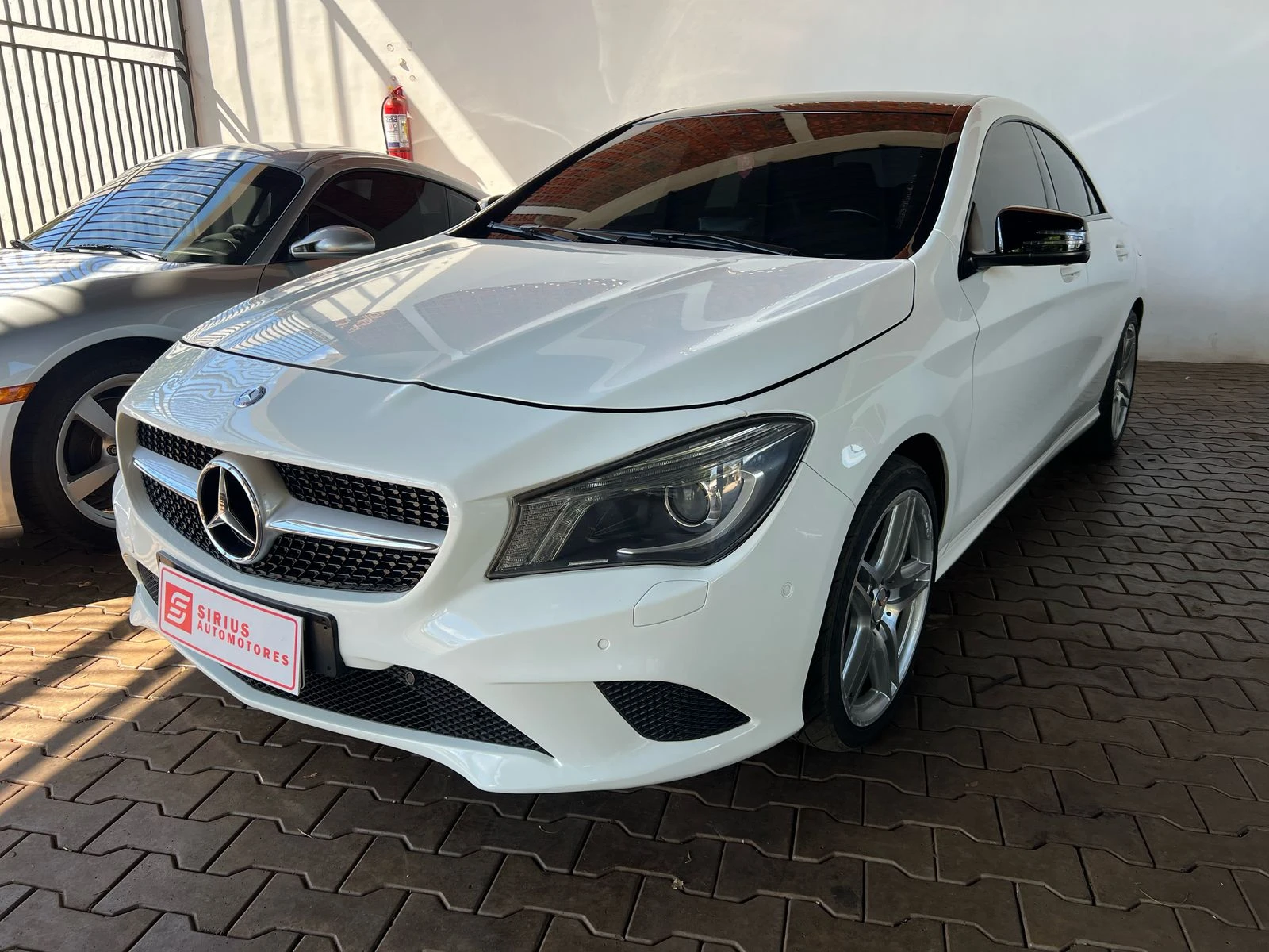 mercedes-benz-cla-2014-elegancia-y-deportividad
