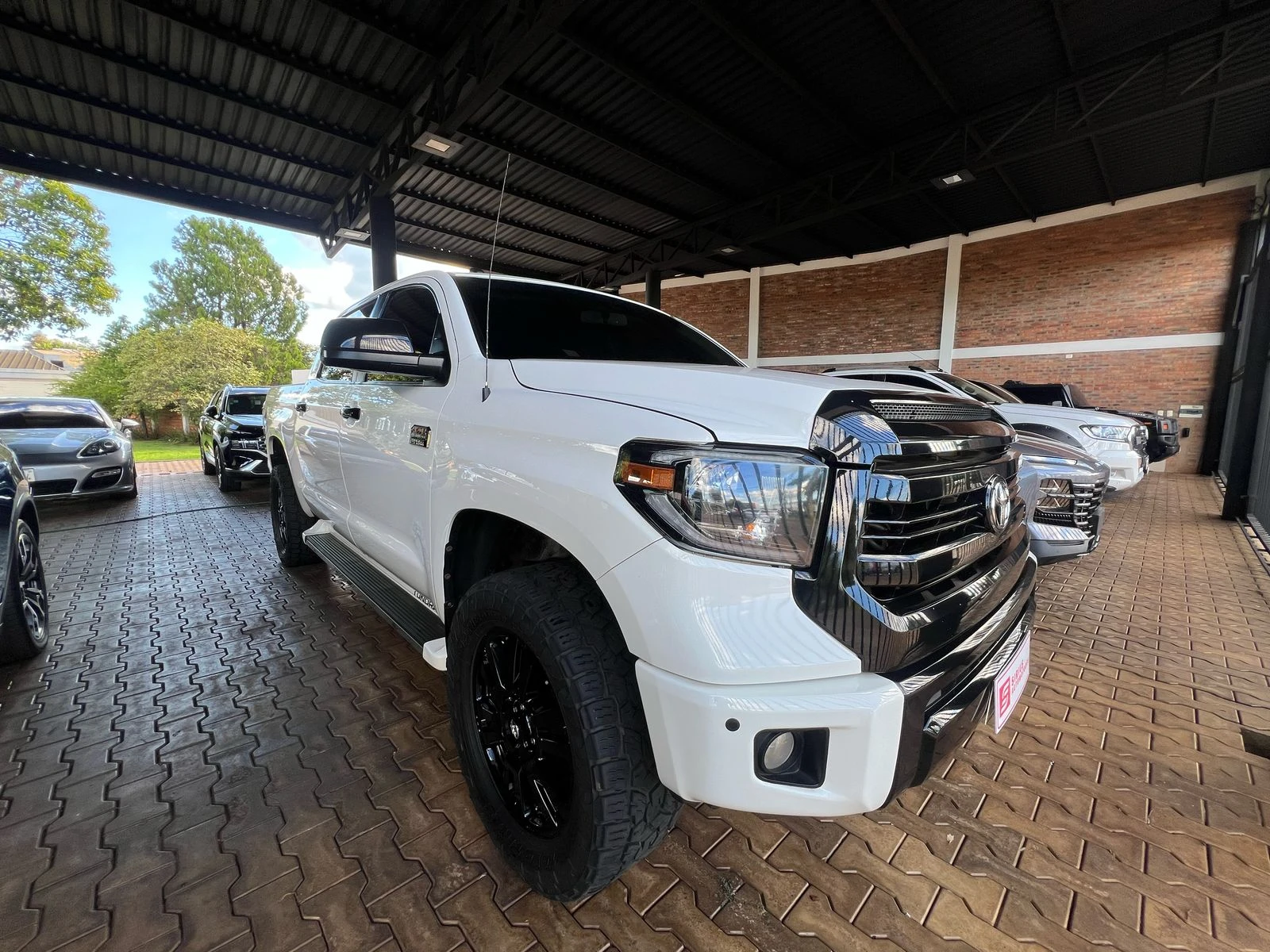 toyota-tundra-2016-potencia-y-confort