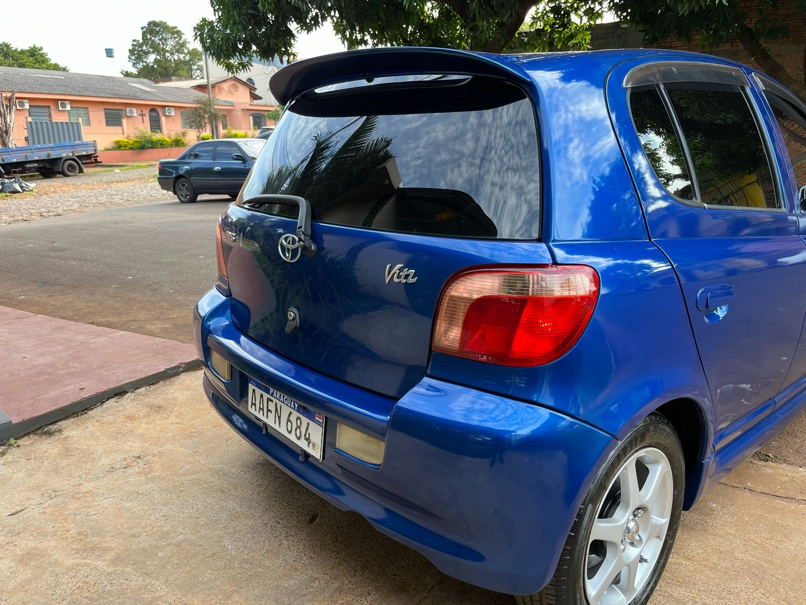 toyota-vitz-rs-2002-deportivo-y-agil